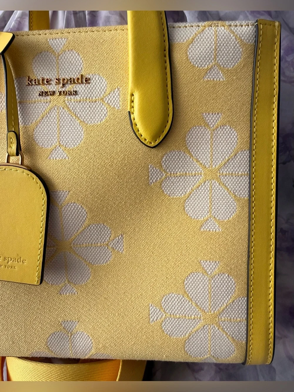 Kate Spade Spade Flower Two-Tone Canvas Manhattan Small Tote Bag